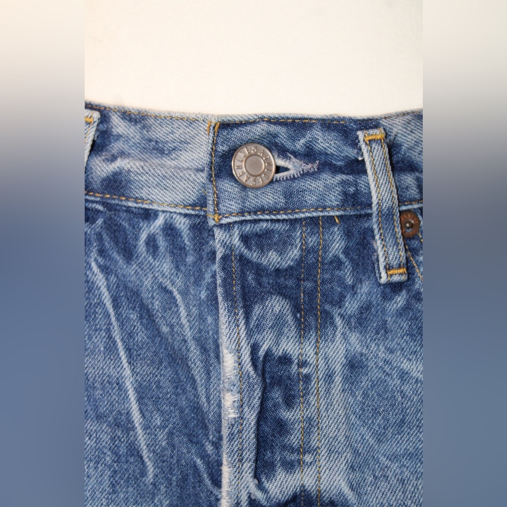 AGOLDE Parker Vintage Blue Cut Off Denim Shorts - Picture 3 of 10